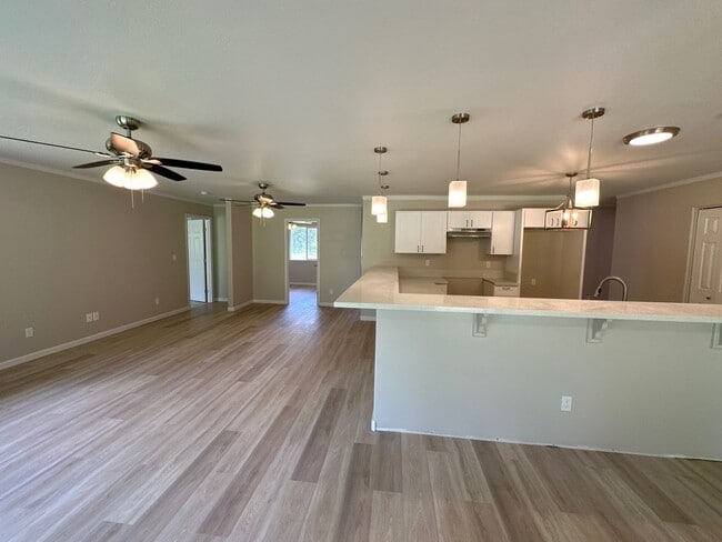 Building Photo - 16-135 Ilima St. Keaau, HI 96749