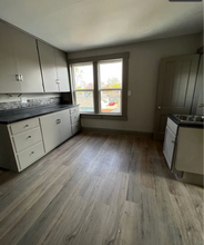 Building Photo - 1025-1027 Redfield St