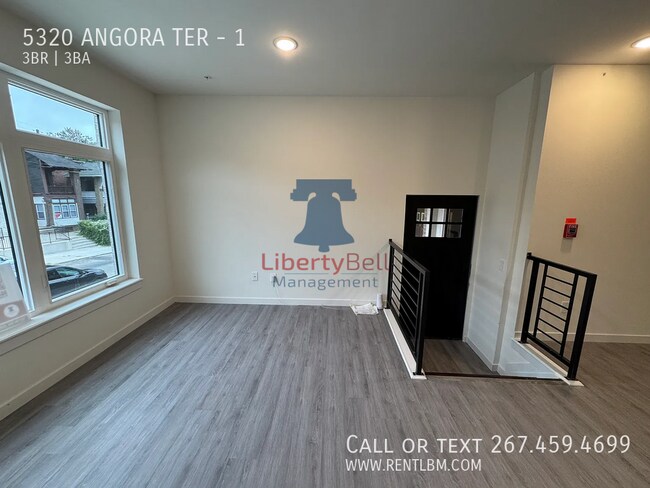 Foto del edificio - 5320 Angora Terrace