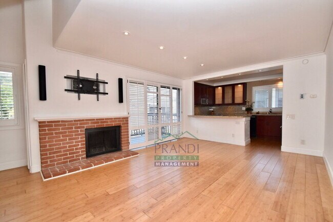 Foto del edificio - 40 Cypress Pl