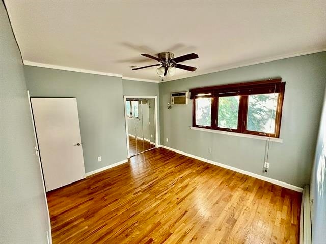 Foto del edificio - 556 1ST St