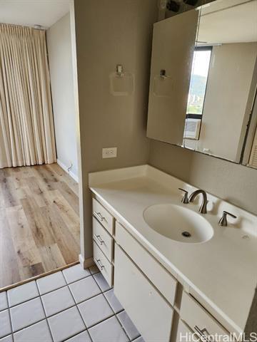 Foto del edificio - 320 Lili?uokalani Ave