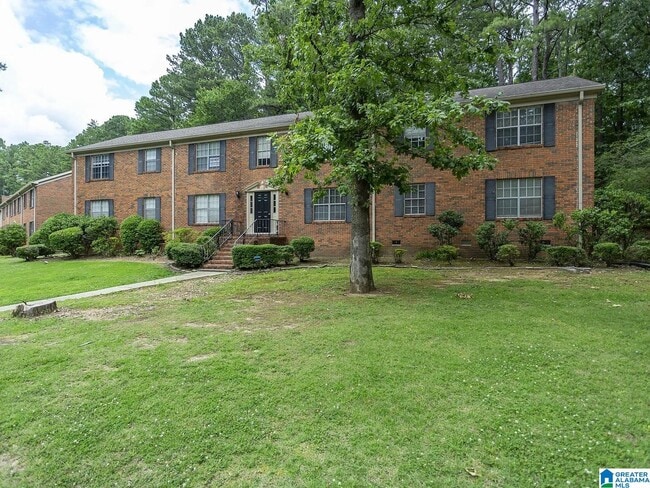 Building Photo - 2200 Montreat Cir