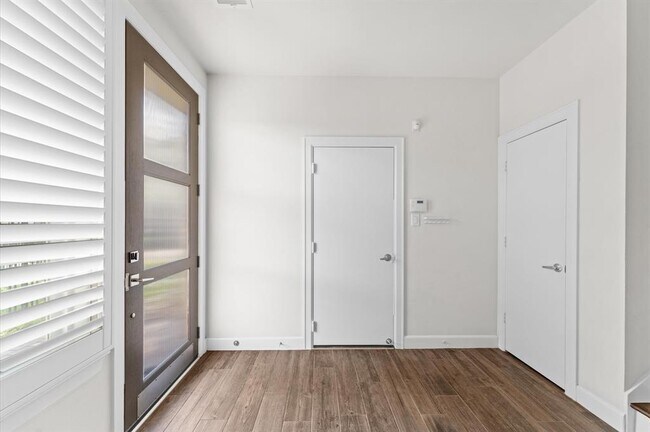 Building Photo - 312 Eado Park Cir
