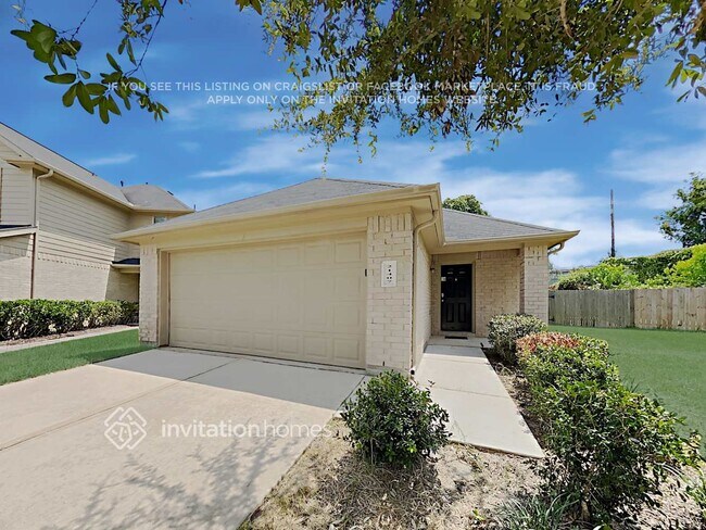 Building Photo - 21407 Palma Grove Way