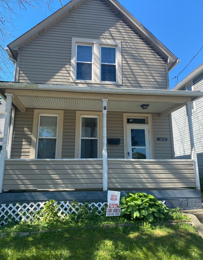 Building Photo - 1614 5th Ave