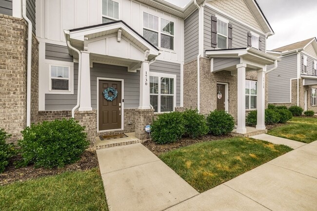 Photo - 1730 Frodo Wy House