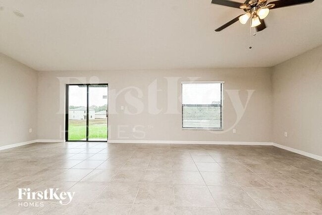 Building Photo - 10104 Rose Petal Pl