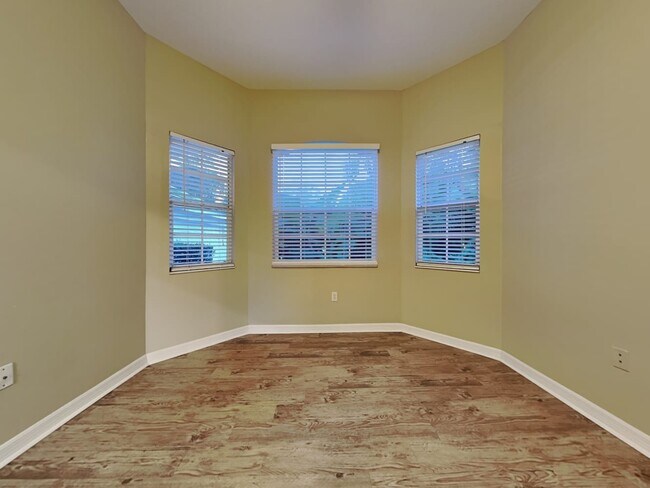 Building Photo - 3408 Woodland Fern Dr