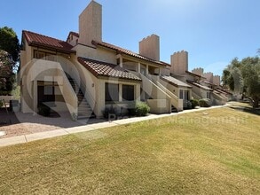 Building Photo - 30 E Brown Rd