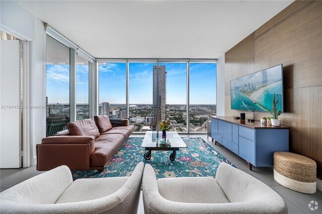 Building Photo - 1040 Biscayne Blvd