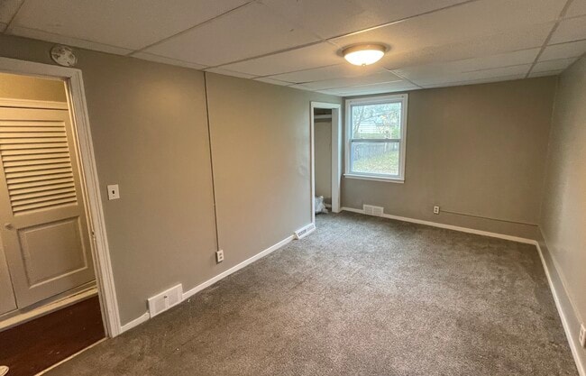 Building Photo - 127 Taunton Pl