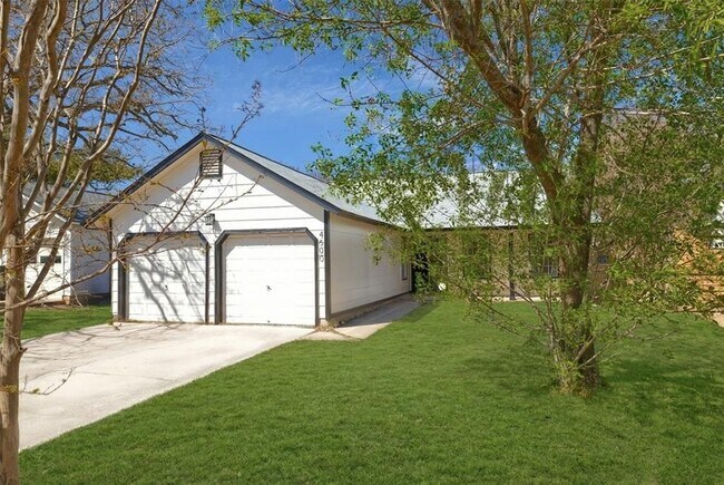 Foto del edificio - 4500 Sarasota Dr