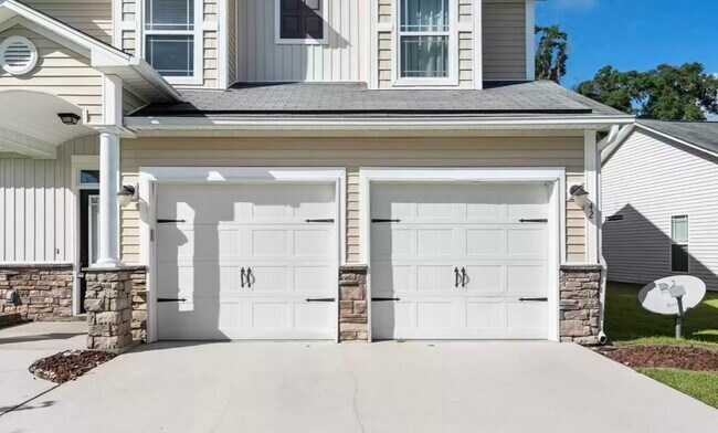 Foto del edificio - 42 Sago Palm Dr