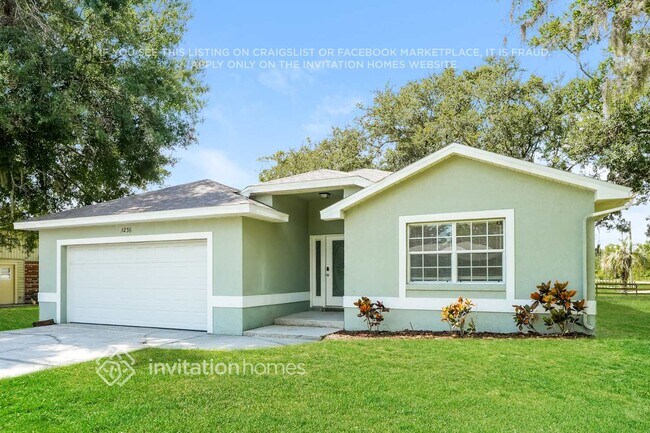 Foto del edificio - 3236 Forestbrook Dr N