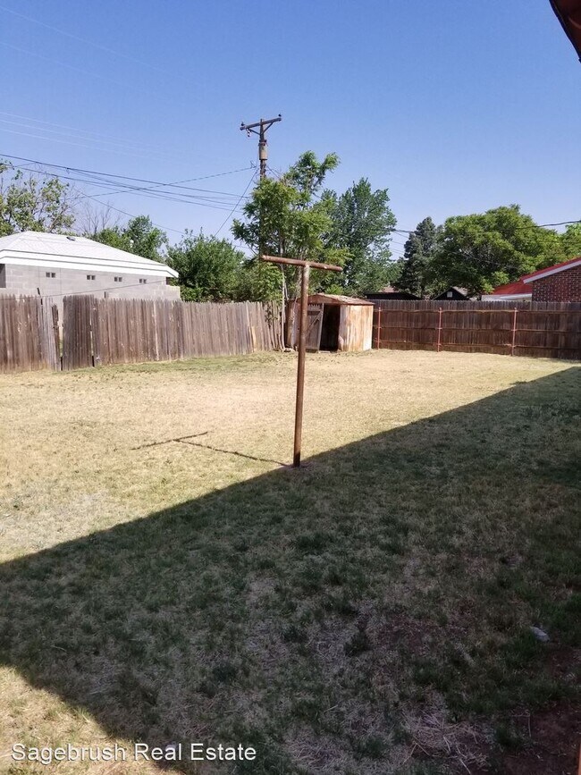 Building Photo - 3 br, 2 bath House - 2612 Duckworth Ave.