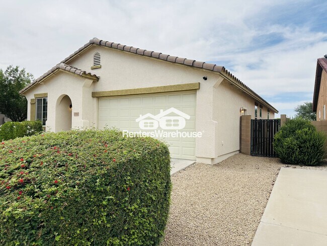 Foto del edificio - 17684 W Desert Bloom St