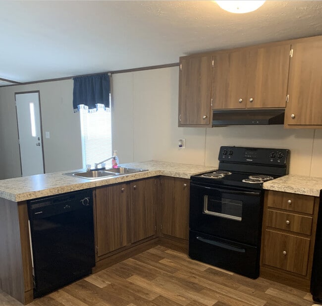 Building Photo - 169 Woodrow Run