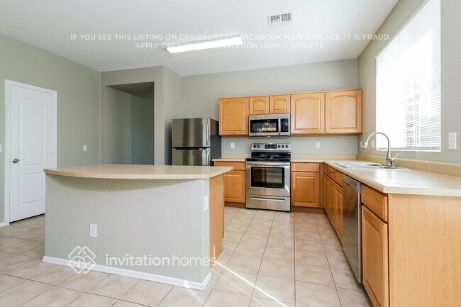 Foto del edificio - 7004 S 30th Ln