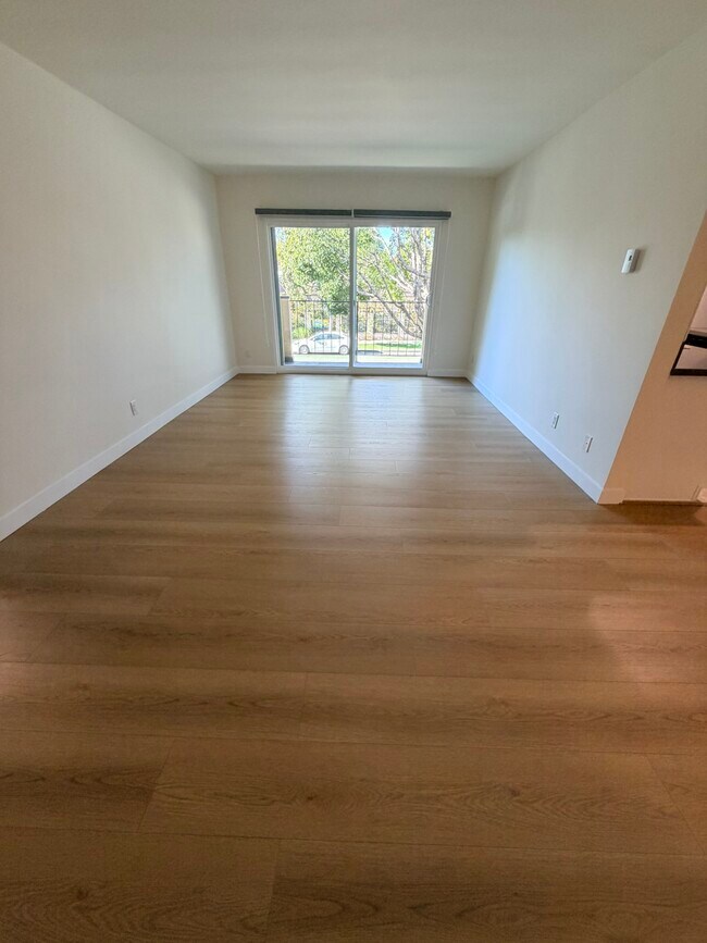 Sala de estar - 1724 Arizona Ave