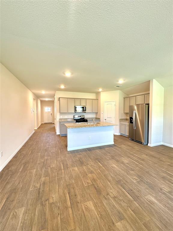 Building Photo - 150 Galanthus Ct