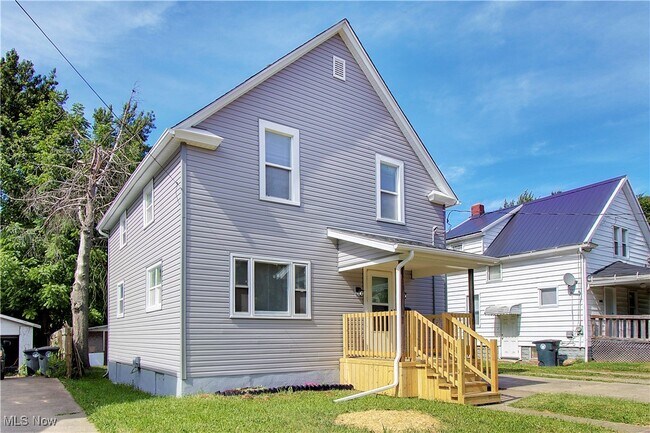 Foto del edificio - 1213 McKinley Ave