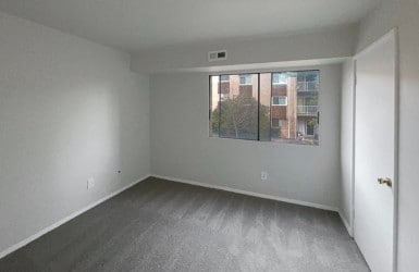 Building Photo - 8002 Chanute Pl