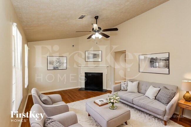 Foto del edificio - 6450 Peppermill Ln