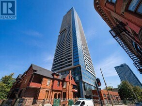 Building Photo - 609 Sherbourne St