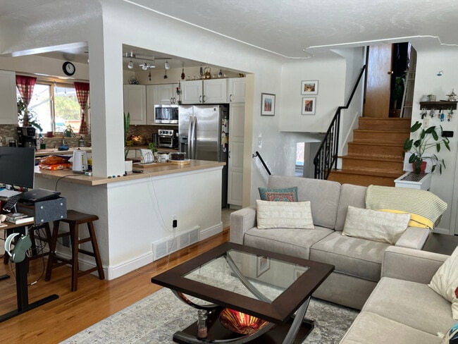 Foto del edificio - 5735 Everett St