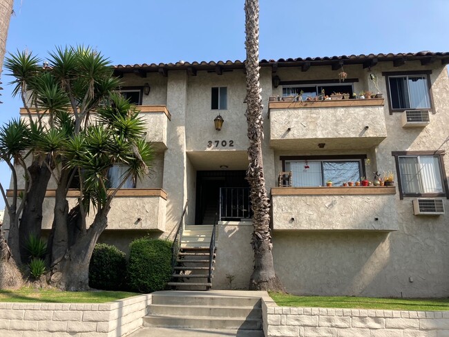 Building Photo - 3702 Hughes Ave
