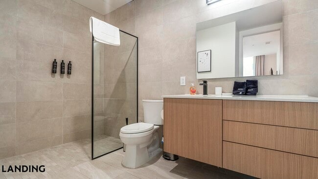 Building Photo - 143 E Commerce St