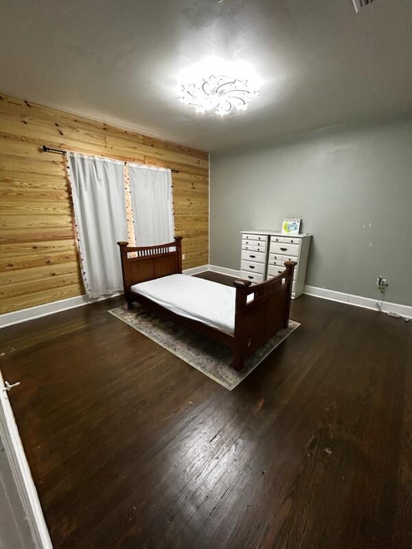 Foto del edificio - 719 N Barnett Ave