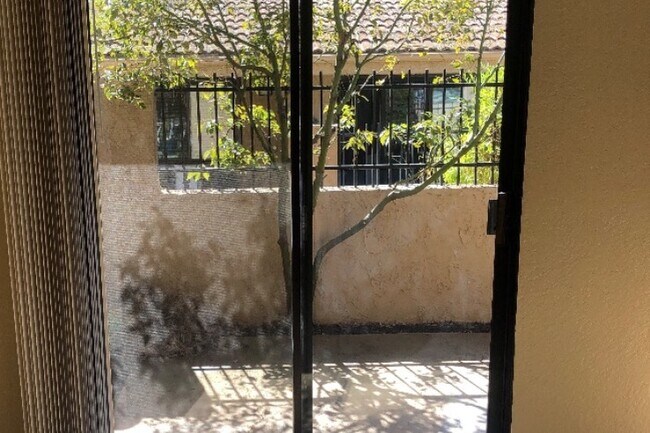 Patio door to front patio - 4696 Lakeview Ave