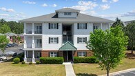 Foto principal - 2424 Chancery Ln