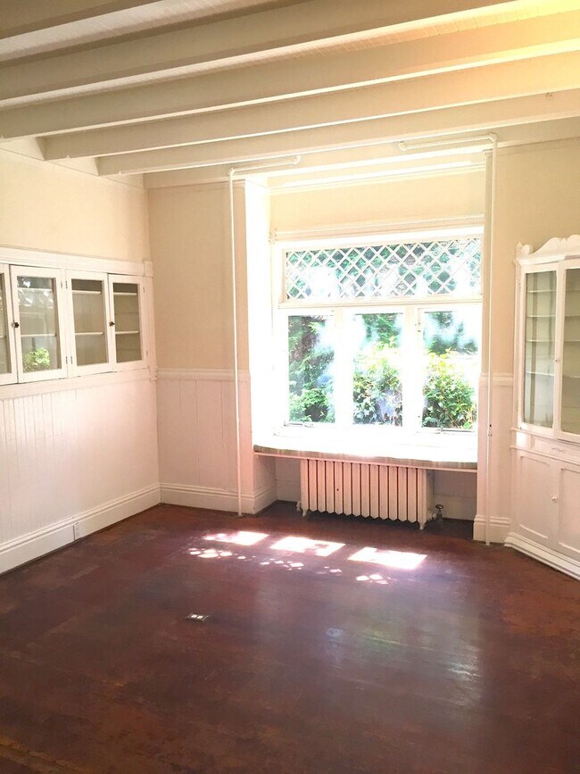 Foto del edificio - 910 N Garden St