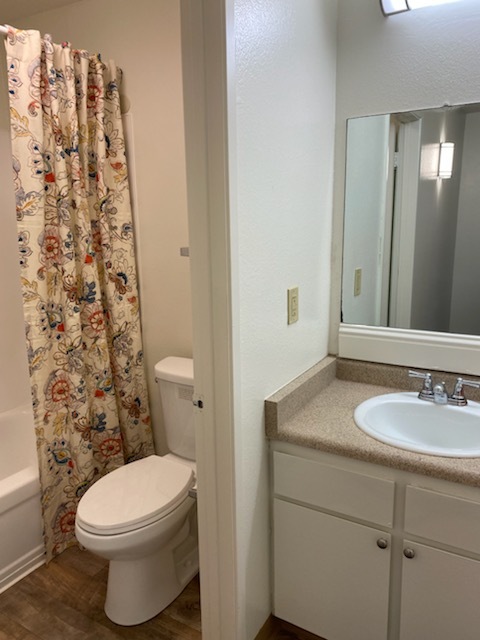 Bathroom - Oxford Parkside Apartments