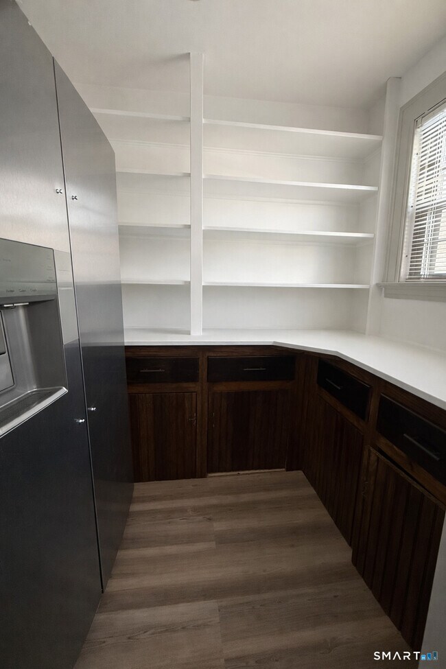 Foto del edificio - 40 Rogers St