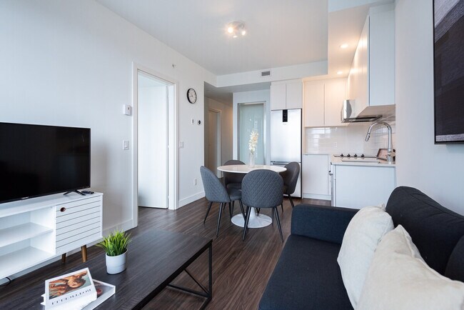 Photo du bâtiment - 1004 Rue de la Montagne