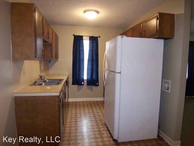 Foto del edificio - 2 br, 1 bath House - 2105-B Linda Rd