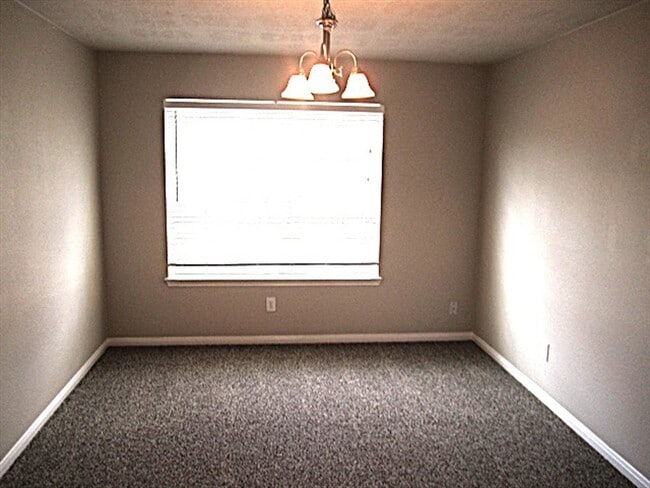 Foto del edificio - 1018 Redcrest Springs Ct