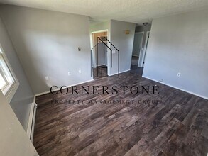 Building Photo - 410 Meade St