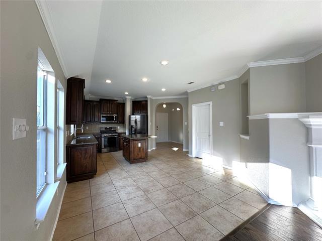 Building Photo - 5020 Harney Dr