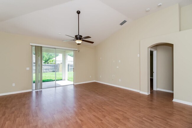 Building Photo - 7622 Bristol Park Dr