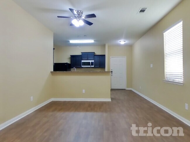 Foto del edificio - 2063 Sweet Lilac Dr