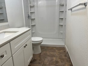 Building Photo - 29 Black Pine Way