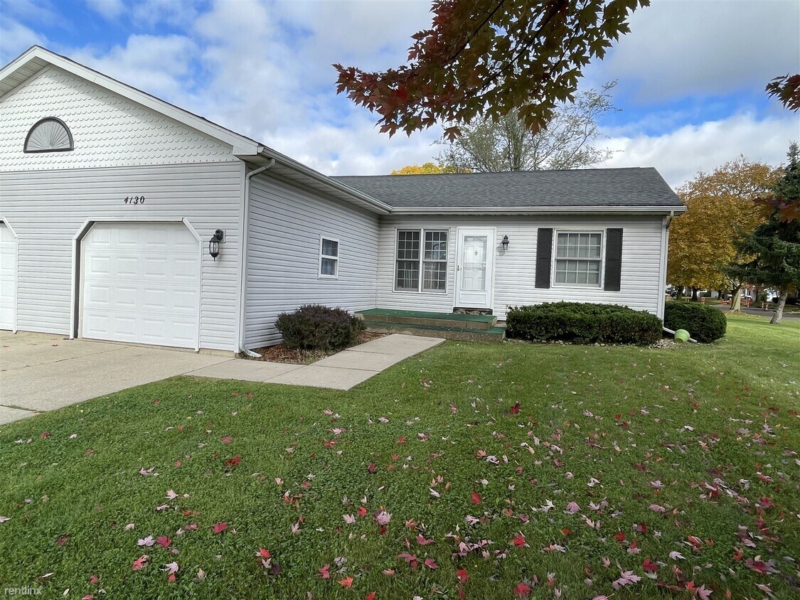 4130 Chelten Ave, Kalamazoo, MI 49006 Townhome Rentals in Kalamazoo