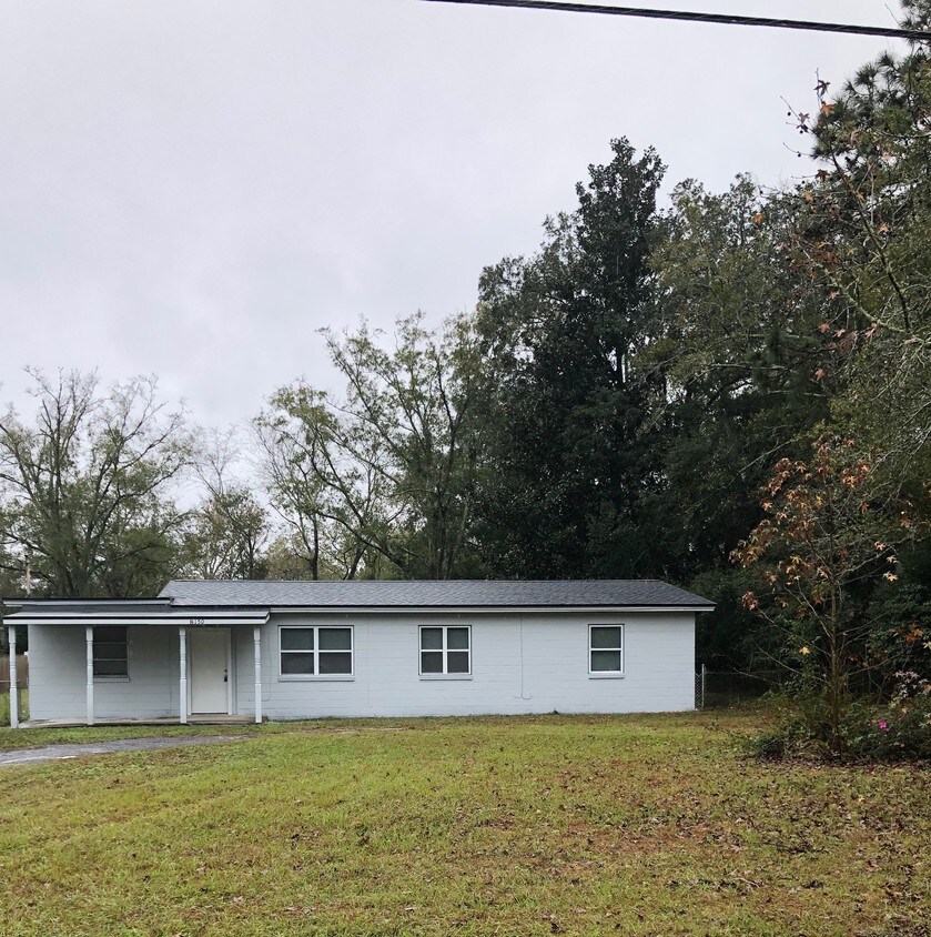 8150 Cecil St, Jacksonville, FL 32221 House Rental in Jacksonville