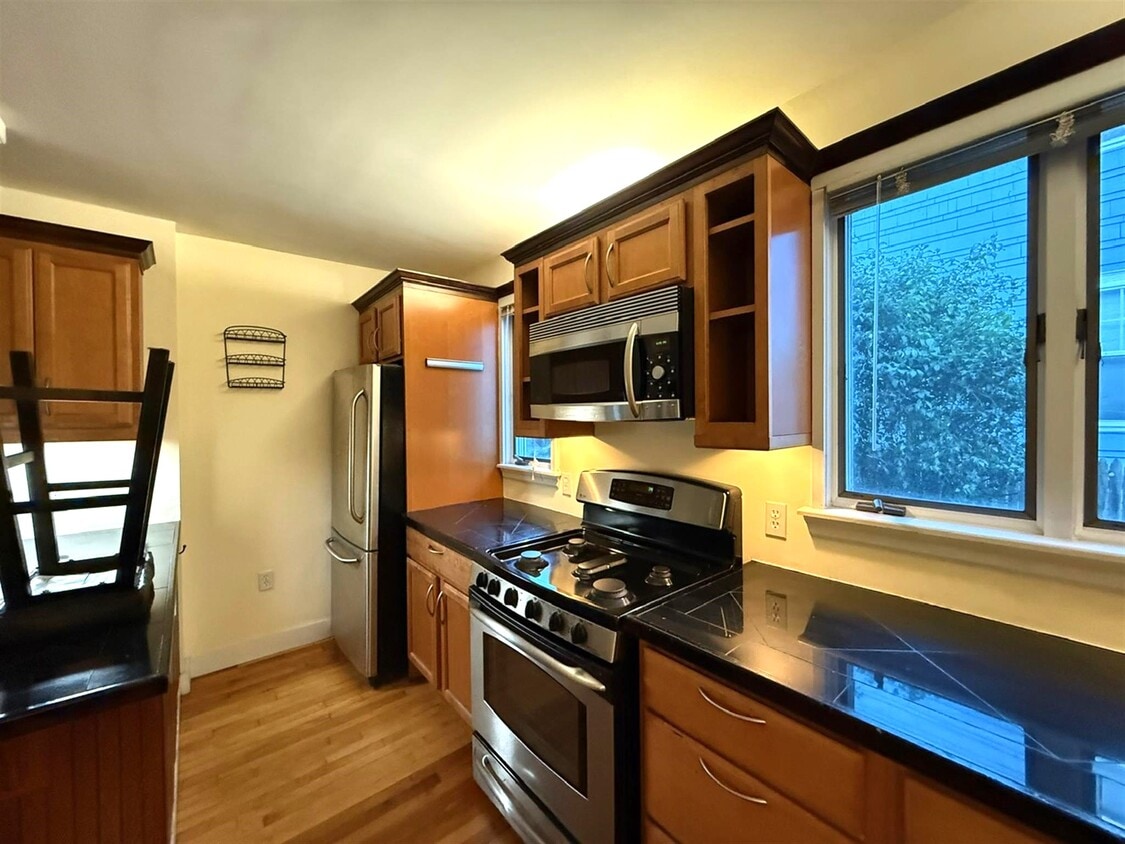 Foto principal - 67 Fairfax St