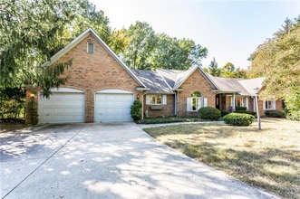 Building Photo - 8923 Woodacre Ln